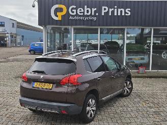 Avarii autoturisme Peugeot 2008 1.2 Vti 12V PureTech 82 MPV  Benzine 1.199cc 60kW (82pk) FWD 2014/6