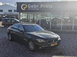 damaged passenger cars BMW 7-serie 730D 2993CC 180KW 2009/12