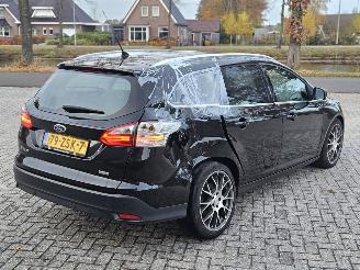 Ford Focus 1.6 TDCi ECOnetic Combi/o  Diesel 1.560cc 77kW (105pk) FWD picture 5