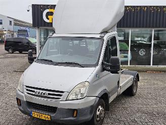 skadebil bedrijf Iveco New daily BE-Trekker 40C18 CHC  Diesel 2.998cc 130kW (177pk) RWD 2009/5