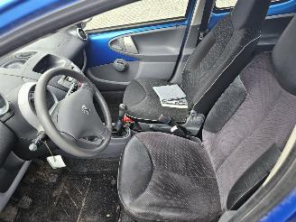 Peugeot 107 1.0 12V Hatchback  Benzine 998cc 50kW (68pk) FWD picture 9