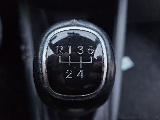 Hyundai Ix20 1.4i 16V SUV  Benzine 1.396cc 66kW (90pk) FWD picture 9