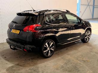 skadebil auto Peugeot 2008 1.2 12V e-THP PureTech 110 MPV  Benzine 1.199cc 81kW (110pk) FWD 2016/2