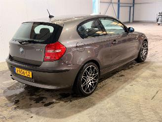damaged passenger cars BMW 1-serie 116i 1.6 16V Hatchback 2Dr Benzine 1.597cc 90kW (122pk) RWD 2008/8