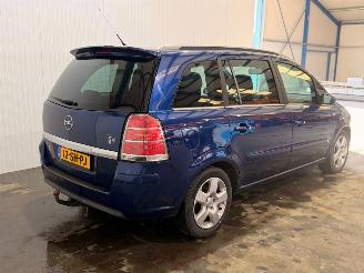  Opel Zafira 2.2 16V 7-seats Direct Ecotec MPV  Benzine 2.198cc 110kW (150pk) FWD 2006/1
