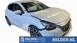 Autoverwertung Mazda 2 2 (DJ/DL), Hatchback, 2014 1.5 SkyActiv-G 90 2016/3