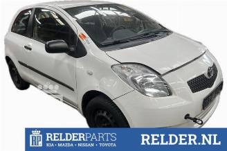 Toyota Yaris Yaris II (P9), Hatchback, 2005 / 2014 1.0 12V VVT-i picture 1