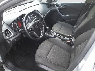 Opel Astra 1.6 CDTI picture 9