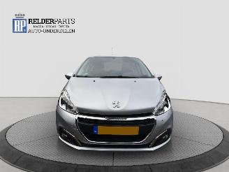 Peugeot 208 1.2 VVTI picture 8