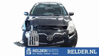 demontáž osobní automobily Toyota Yaris Yaris II (P9), Hatchback, 2005 / 2014 1.33 16V Dual VVT-I 2009/6