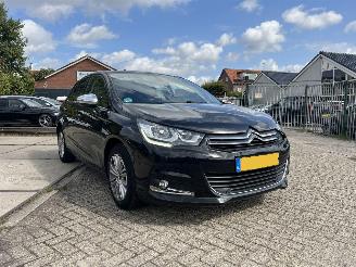 Coche accidentado Citroën C4 1.2 PureTech Feel Collection automaat ! 2015/6