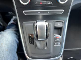 Renault Scenic Grand Scénic -  1.3 TCe Bose | 7p!! | Glazen dak! picture 16