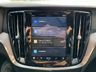 Volvo V-60 2.0 T6 Plug-in hybrid AWD Plus Dark picture 17