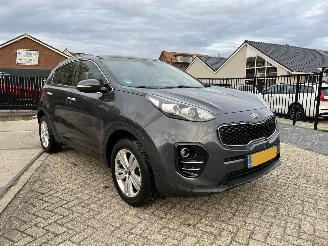 uszkodzony samochody osobowe Kia Sportage 1.6 GDI First Edition 2 OWNERS !! 2016/6