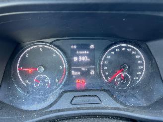 Volkswagen Transporter 2.0 TDI L2H3 28 picture 18