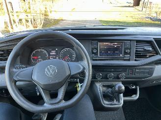 Volkswagen Transporter 2.0 TDI L2H3 28 picture 19