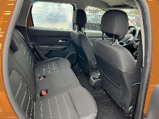 Dacia Duster 1.2 TCe 4x4 Prestige  124.959 KM!! picture 14