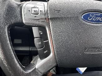 Ford Galaxy 2.0-16V Trend picture 21