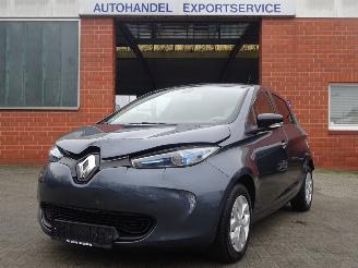 Vaurioauto  passenger cars Renault Zoé Life Elektro, Navi, Airco, Cruise control, PDC 2019/7