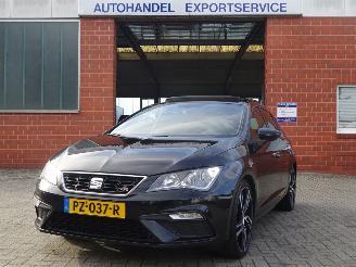 Damaged car Seat Leon 1.4 EcoTSI FR DSG Automaat, Panorama, Climate & Cruise, DAB+ 2017/10