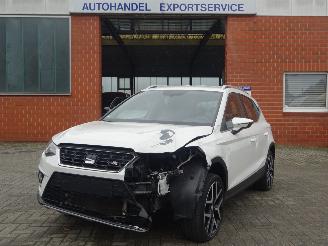 krockskadad bil auto Seat Arona FR Edition DSG Automaat, Climate & Cruise, DAB+, PDC 2019/7