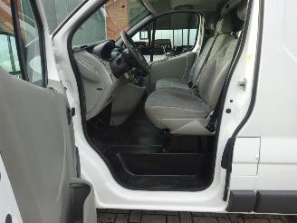 Renault Trafic 2.0 dCi T27 L1H1 Générique, Trekhaak, Radio-Bleutooth, schuifdeur picture 10