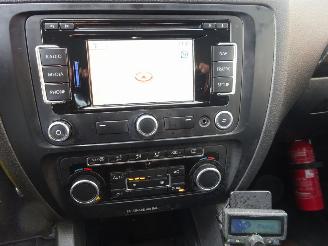 Volkswagen Jetta 1.6 TDI Comfortline BMT, Airco, Navi, Cruise control, PDC picture 18