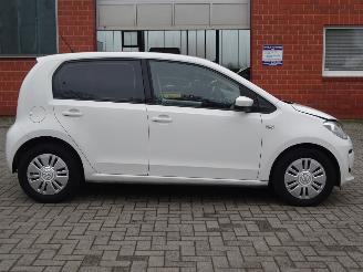 Volkswagen Up! 1.0 move up! BlueMotion, Airco, Lane assist, start/stop picture 6