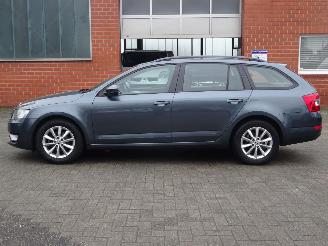 Skoda Octavia 1.6 TDI 105pk Greentech Ambition, Climare & Cruise, Navi picture 6