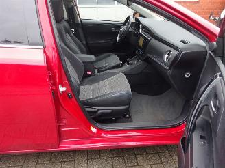 Toyota Auris Touring Sports 1.8i Hybrid Euro6, Panorama, Half Leder, DAB+ picture 10