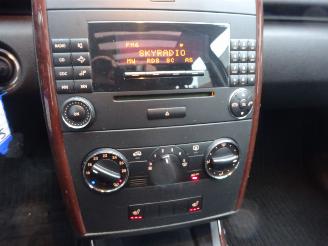 Mercedes A-klasse A 170 Elegance, Airco, Stoelverw., El pakket, Trekhaak picture 17