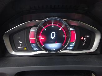 Volvo V-60 D6 AWD Plugin-Hybrid Summum, Leder, Schuifdak, Navi, Lane assist picture 19