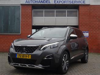 Unfallwagen Peugeot 5008 GT 132kw Autom., 7 pers., Panorama, Vol leer, Massage, DiGi, 2017/5
