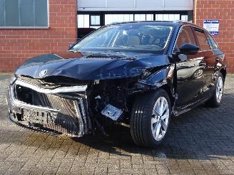 Skoda Octavia E-Tech 1.5i 110kw Hybride picture 3