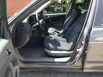Saab 9-5 2.0T 110kw, Climate & Cruise control picture 10