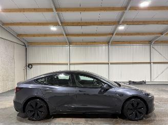 Damaged car Tesla Model 3 60kWh 208kW RWD 2023/12