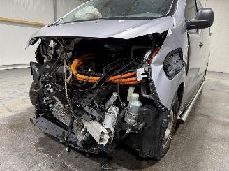 Peugeot e-Expert 75kWh 100kW  Long Premium picture 20