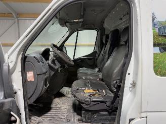 Renault Master 2.3 dCi 92kW T35 DUBBELLUCHT picture 13