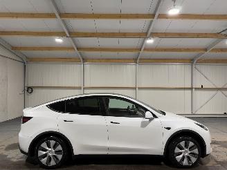 skadebil auto Tesla Model Y RWD 58kWh 175kW 2024/8