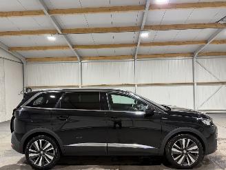 Damaged car Peugeot 5008 1.2 96kW Automaat GT-Line 2019/12