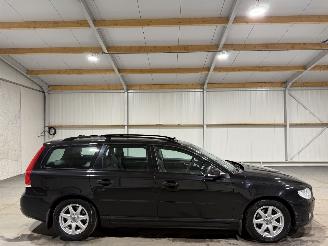Avarii autoturisme Volvo V-70 2.0T4 140kW Automaat Inscription Edition Pano 2016/2