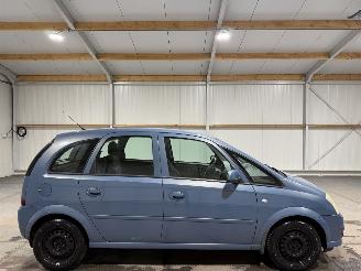Auto incidentate Opel Meriva 1.6 16V 77kW Automaat Cosmo 2009/4