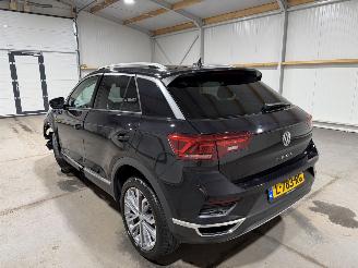 Volkswagen T-Roc 1.5TSI 110kW Automaat Sport Business R picture 12