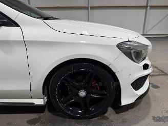 Mercedes Cla-klasse 200 115kW Automaat Airco Camera picture 16