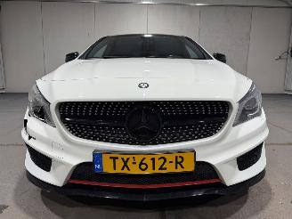 Mercedes Cla-klasse 200 115kW Automaat Airco Camera picture 23