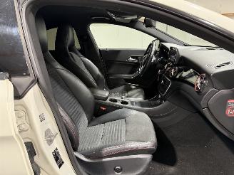 Mercedes Cla-klasse 200 115kW Automaat Airco Camera picture 38