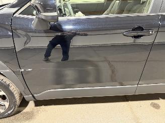 Toyota Corolla Cross 2.0High Power Hybrid 112kW First Edition picture 14