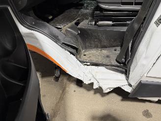 Opel Movano 2.2D 103kW D.C. HIAB Kraan 3.5T Zwaar picture 28