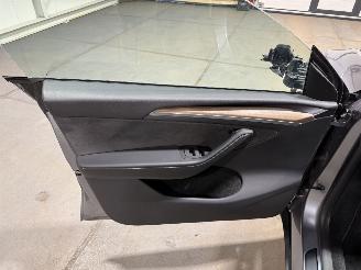 Tesla Model Y 58kWh 175kW RWD Panoramadak picture 35