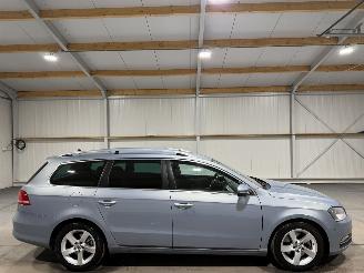 uszkodzony samochody osobowe Volkswagen Passat 1.6TDI 77kW Executive Edition 2013/12